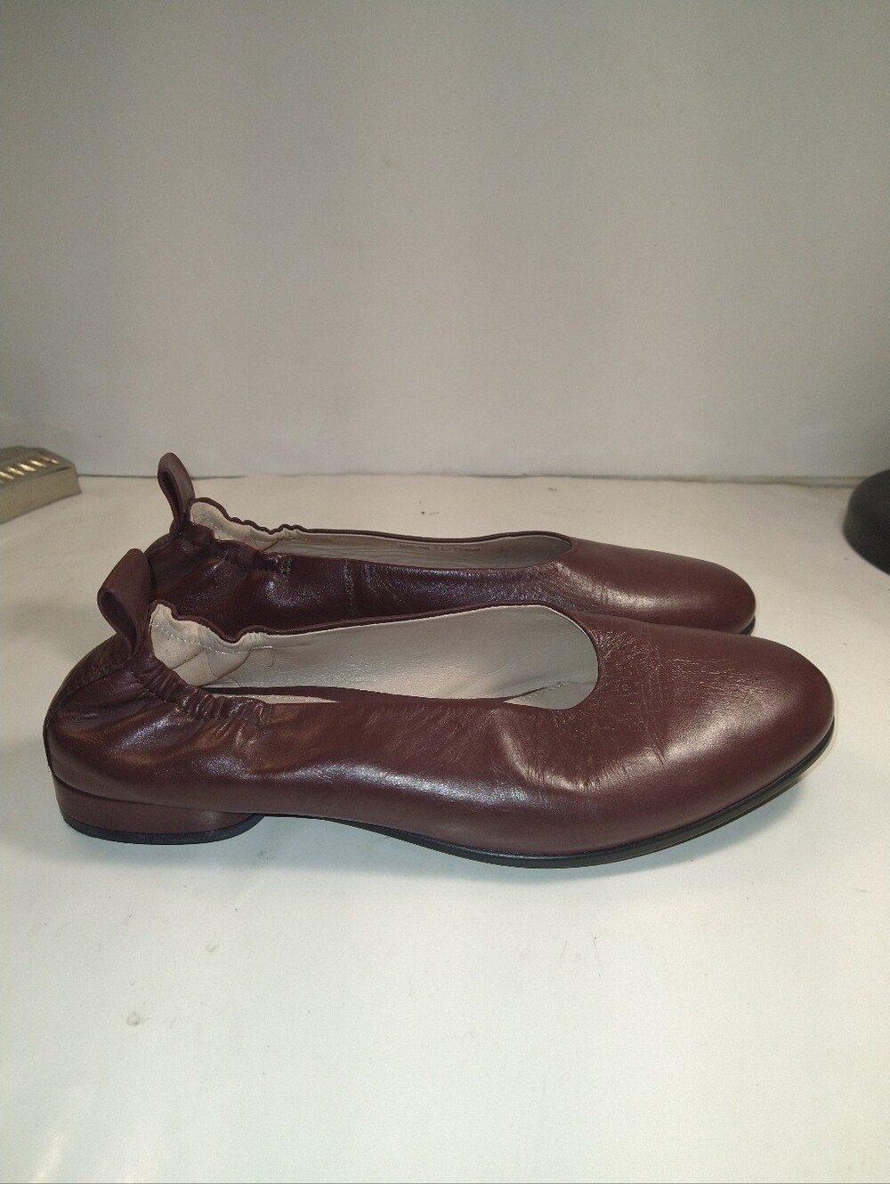 Ecco Anine Classic Ballet Flats Leather Slip On Shoes Women's sz 7(38).